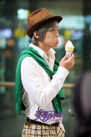 Img0402_20091001124415_1 - You are Beautiful