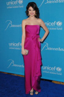 UNICEF_Snowflake_BALL