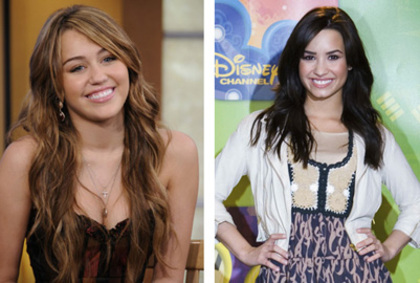 miley and demi - MILEY VS DEMI