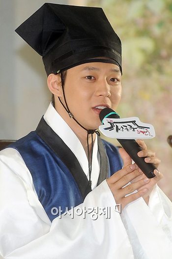 201007151350296314708A_1 - Sungkyunkwan Scandal