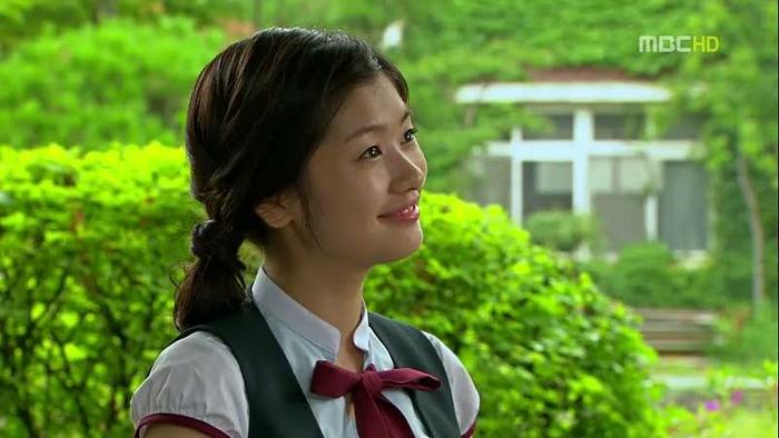 kiss02-00157 - Playful Kiss