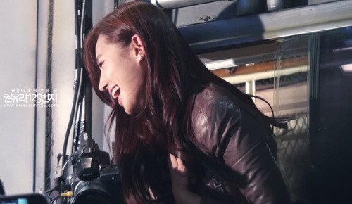 154845_176098875733995_100000016513727_599713_4903175_n - Yuri