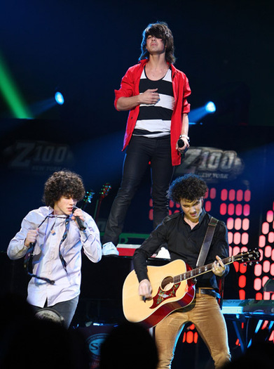 33227 - camp rock