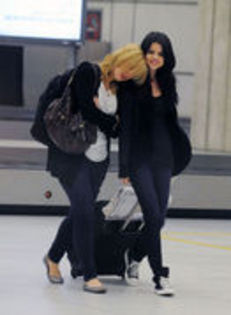 03 - November 1th-Out AirPort in Los_Angeles with Jimmy Carlo