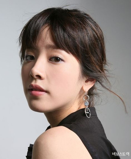 1194858656 - Han Ji Min