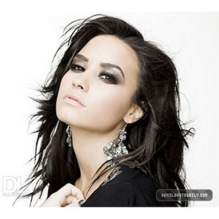 img-thing - Demi Lovato