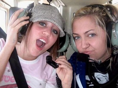 brandi-cyrus-miley-cyrus