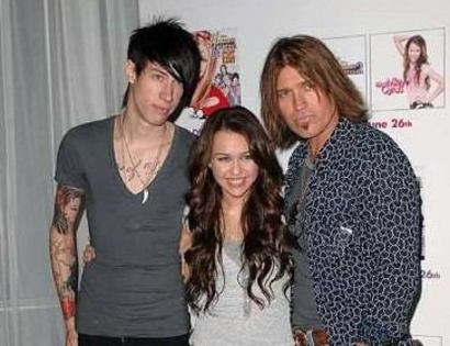 cyrus - trace cyrus