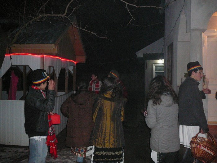 P1230314 - Colindat 2010 Visina Noua