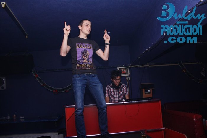 deyu 140 - Deyus Pub 23 decembrie