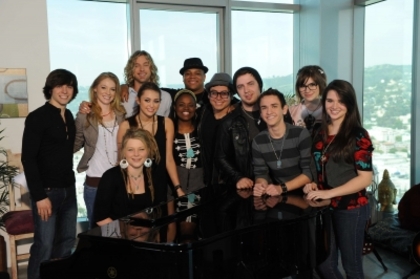  - x Mentoring the Top 11 on American Idol - 23th March 2010
