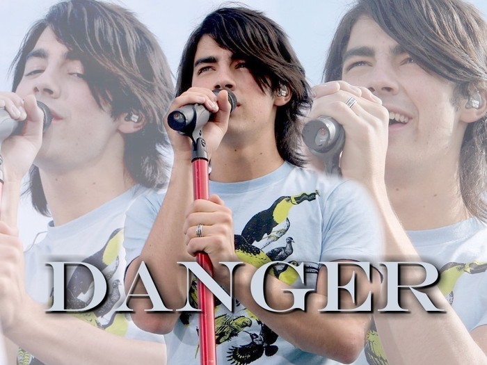 Copy of DJ-DANGER-the-jonas-brothers-12664290-1024-768