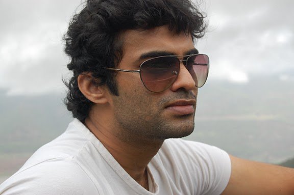 Amit Dolawat (42) - Amit Dolawat