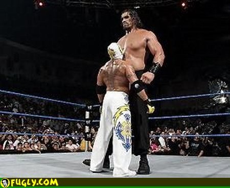 Rey_Mysterio_vs_The_Great_Khali - The Great Khali