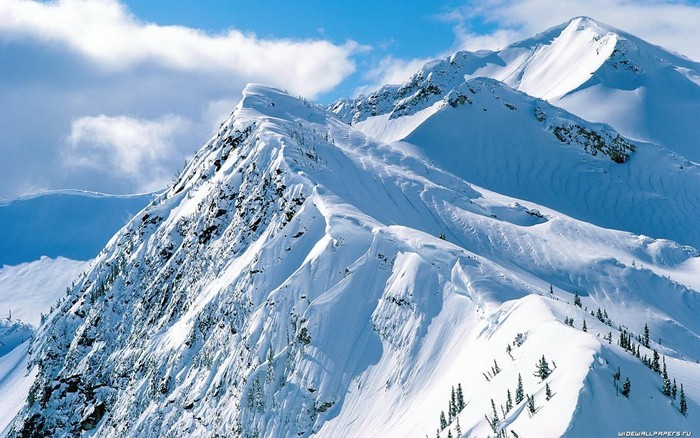 wallpaper-de-iarna-munti-inzapeziti - Peisaje frumoase