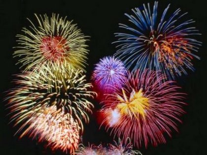 Poze-de-Revelion-cu-Artificii-Imagini-de-Revelion-Foto-Rev-20081 - Anul Nou