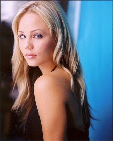 Laura Vandervoort (7) - Laura Vandervoort