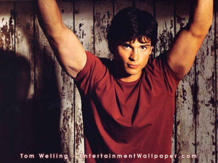 Tom Welling (13)