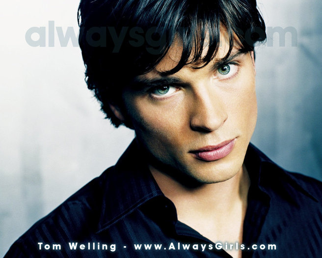 Tom Welling (22)