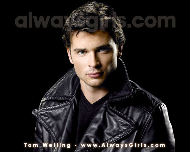 Tom Welling (23)