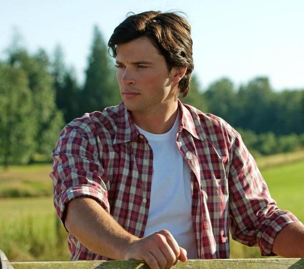 Tom Welling (63)