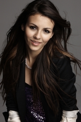 Victoria Justice (25)