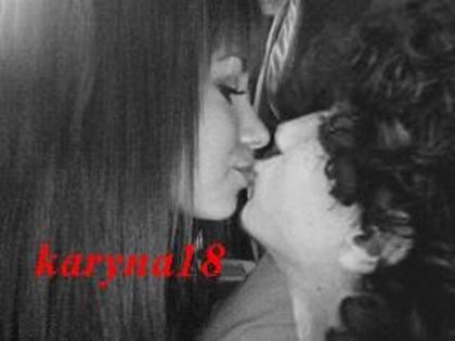 images - OoO-Demi kissing