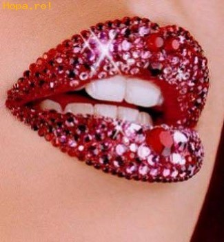 glitter lips - Poze cu buze senzuale