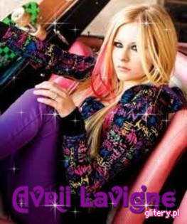 da...=]]...se vede dup fata ta...!ce face hanna? - XX Fata Cu 2 Fete xx