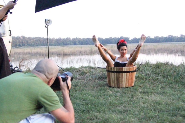 18 - Inna Making Of