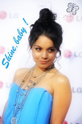 30268_396144305431_220294535431_4413078_4006756_n - vanessa hudgens poze rare100