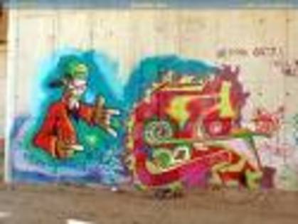 imagesCA3A94FB - graffiti