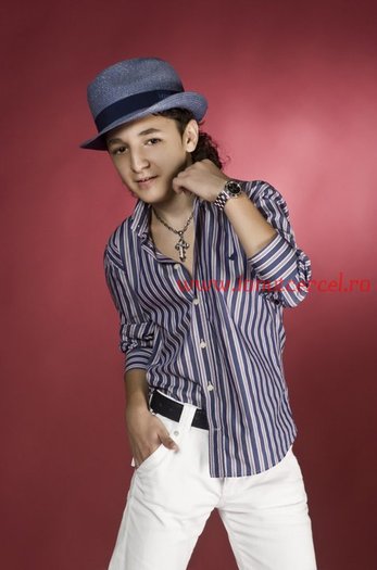 74822_166517606711992_133809059982847_430635_7721619_n