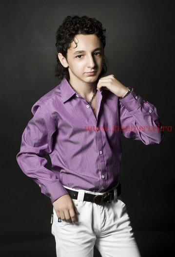 150013_166518656711887_133809059982847_430654_5984272_n - poze noi ionut cercel