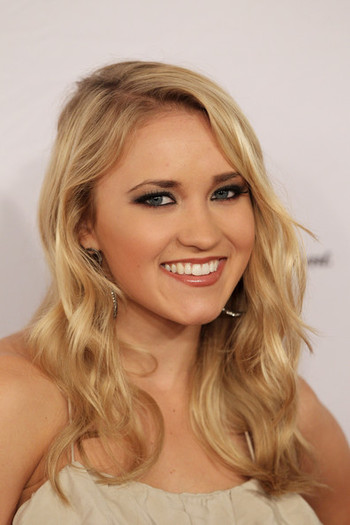 Emily Osment - EMILY OSMENT