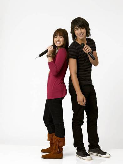 Mitchie Torres si Shane Gray