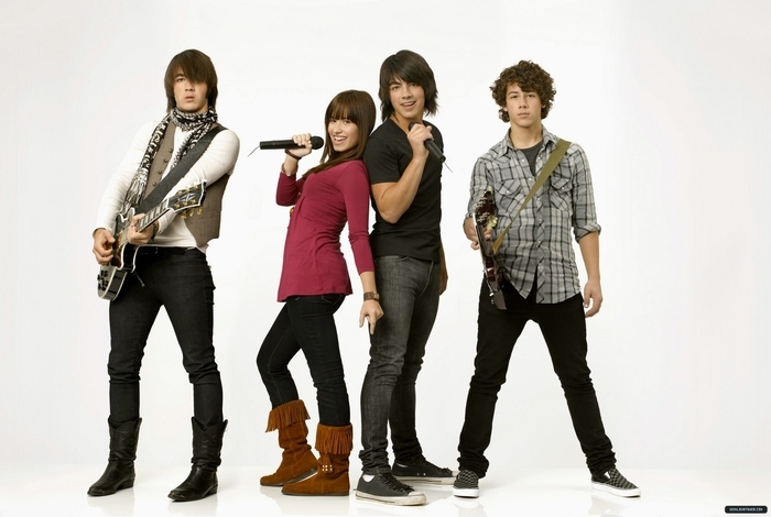 Mitchie,Shane,Nate si Jason - CAMP ROCK