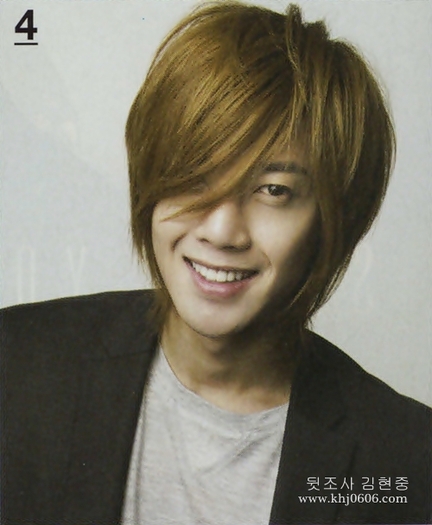 kim-hyun-joong-90205004