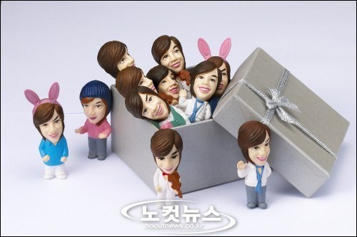 20090510_KimHyunJoong_figure - Kim Hyun Joong