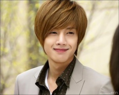 300140-kim_hyun_joong - Kim Hyun Joong