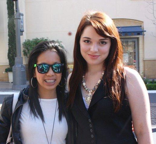 2ajp8i1 - disney actress