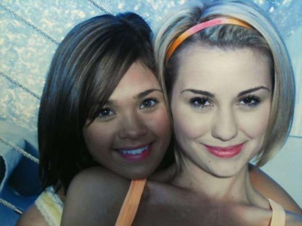 jonas-la-twitter-pictures-6_0 - disney actress