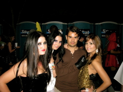 tumblr_lb8sjeXVvw1qd5i3bo1_400