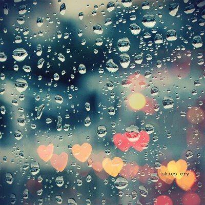 cute,bokeh,heart,love,photography,rain-f4761fe29fc6a57eefc4b871d3ecd1c3_h - Poze Cu Inimi Frumoase