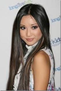 Brenda Song (London)