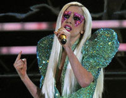 -Lady-Gaga - lady gaga si barfe