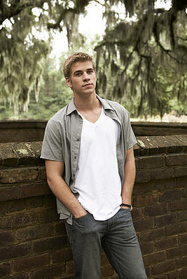 Liam Hemsworth (7) - Liam Hemsworth