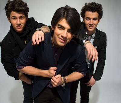 Jonas Brothers (1)