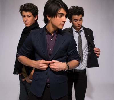 Jonas Brothers (3)