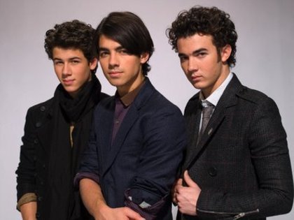 Jonas Brothers (4) - Jonas Brothers